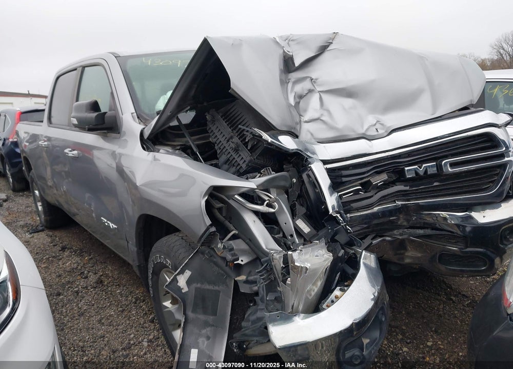 2019 RAM 1500 BIG HORN/LONE STAR 4X4 6'4 BOX VIN: 1C6SRFMTXKN578495