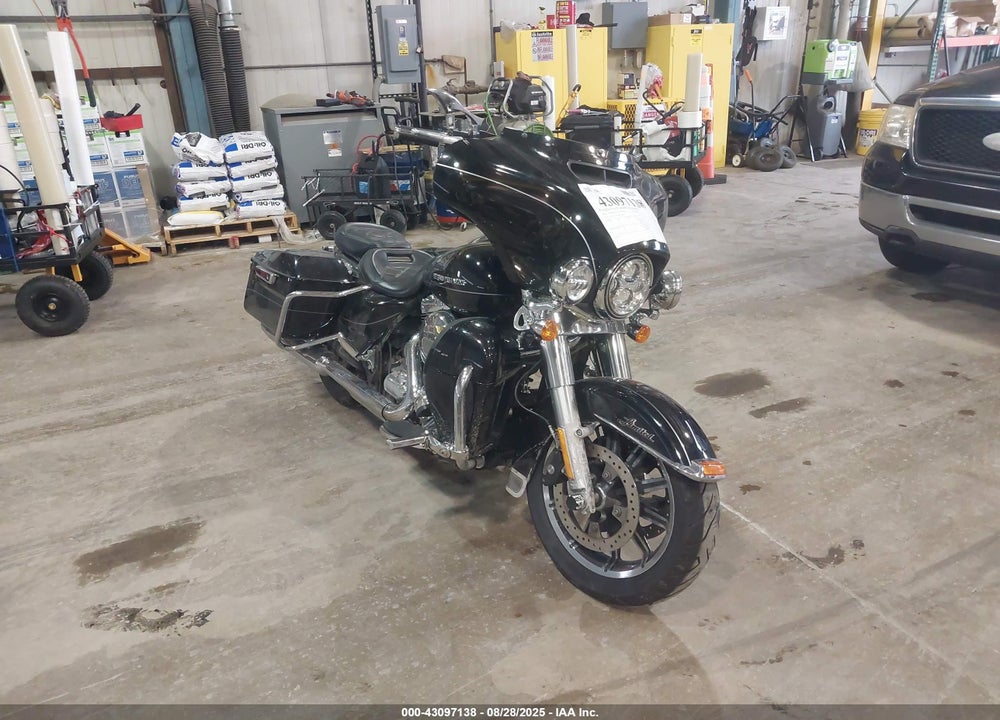 2016 HARLEY-DAVIDSON FLHTK ULTRA LIMITED VIN: 1HD1KEL13GB672809