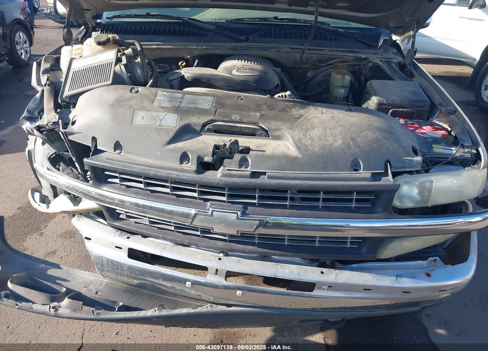 2002 CHEVROLET SILVERADO 1500 LS VIN: 2GCEK19T521225539