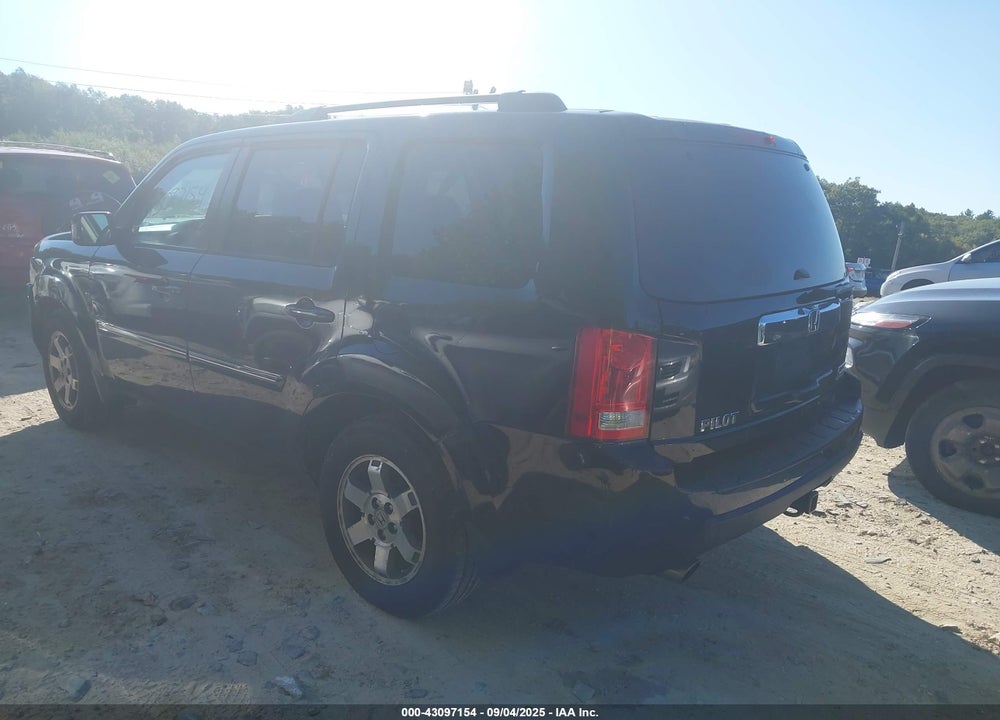 2011 HONDA PILOT VIN: 5FNYF4H99BB025494