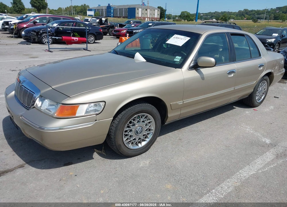 2000 MERCURY GRAND MARQUIS GS VIN: 2MEFM74W7YX713141