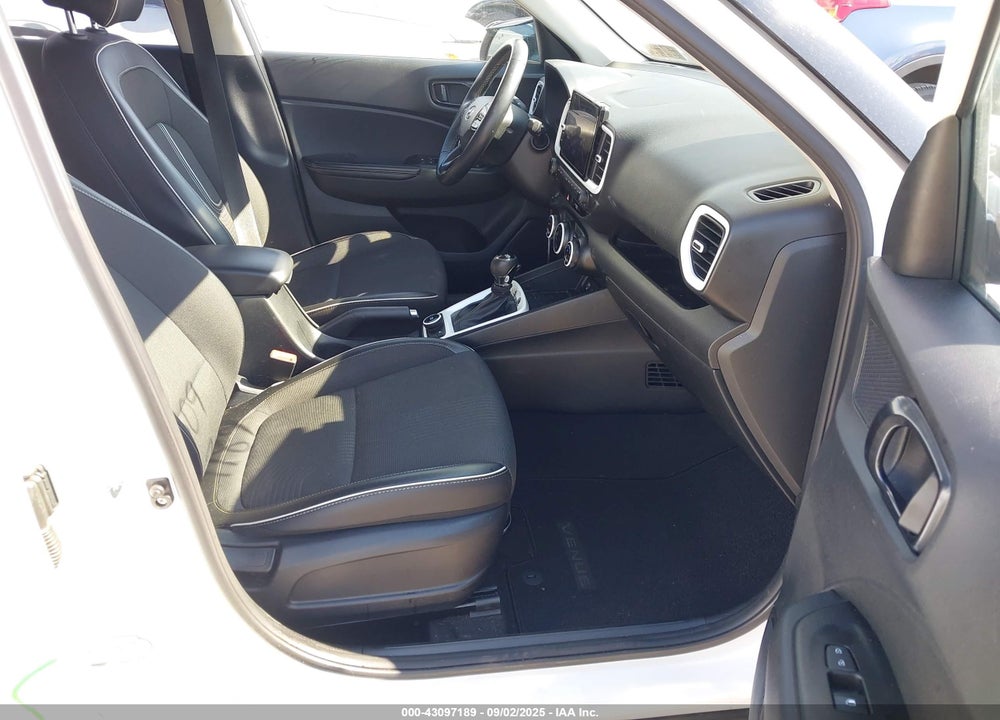 2023 HYUNDAI VENUE LIMITED VIN: KMHRC8A34PU258896
