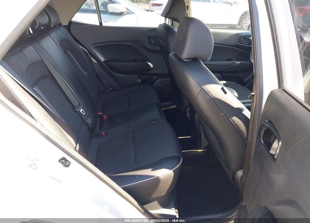 2023 HYUNDAI VENUE LIMITED VIN: KMHRC8A34PU258896