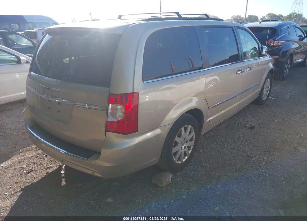 2012 CHRYSLER TOWN & COUNTRY VIN: 2C4RC1CG1CR267400