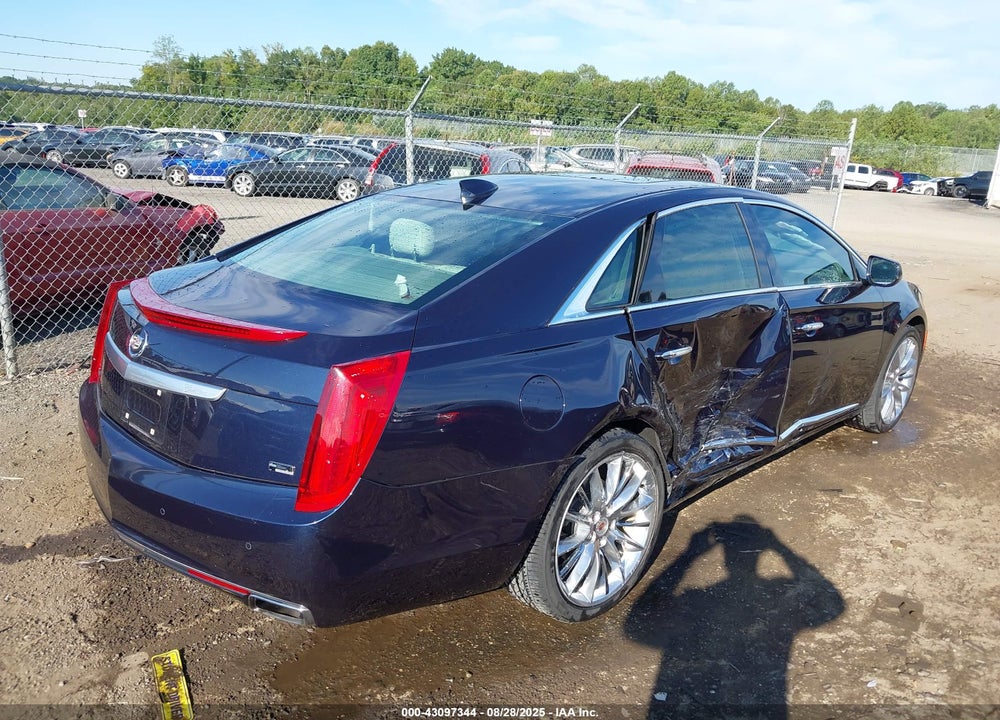 2015 CADILLAC XTS PLATINUM VIN: 2G61S5S32F9143892