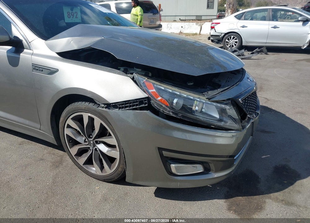 2015 KIA OPTIMA VIN: 5XXGR4A69FG515035