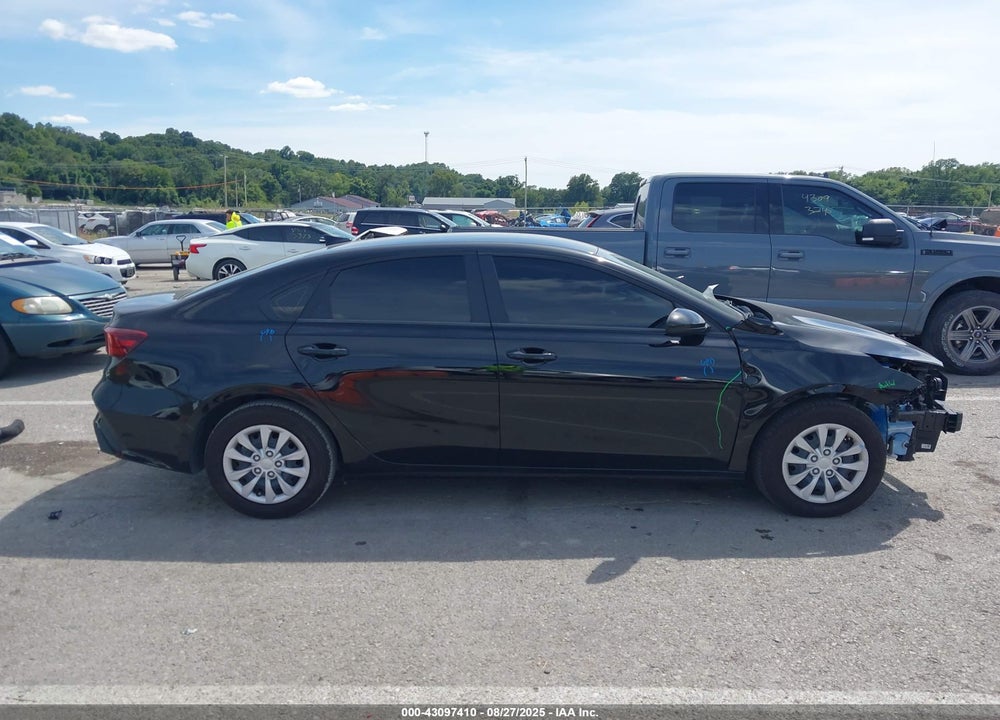 2024 KIA FORTE VIN: 3KPF24AD3RE816184