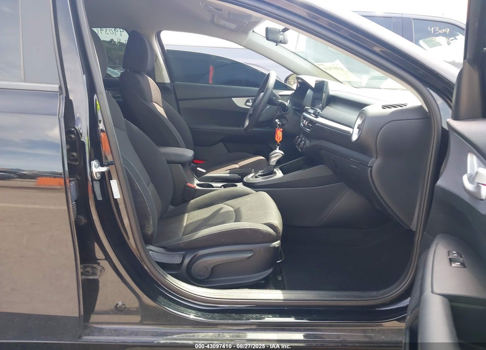 2024 KIA FORTE VIN: 3KPF24AD3RE816184