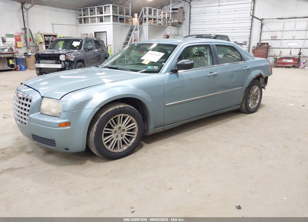 2009 CHRYSLER 300 VIN: 2C3LA43D89H570387