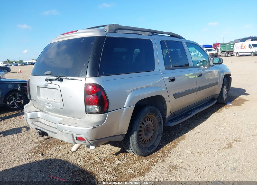 2005 CHEVROLET TRAILBLAZER EXT LS VIN: 1GNES16S856189877