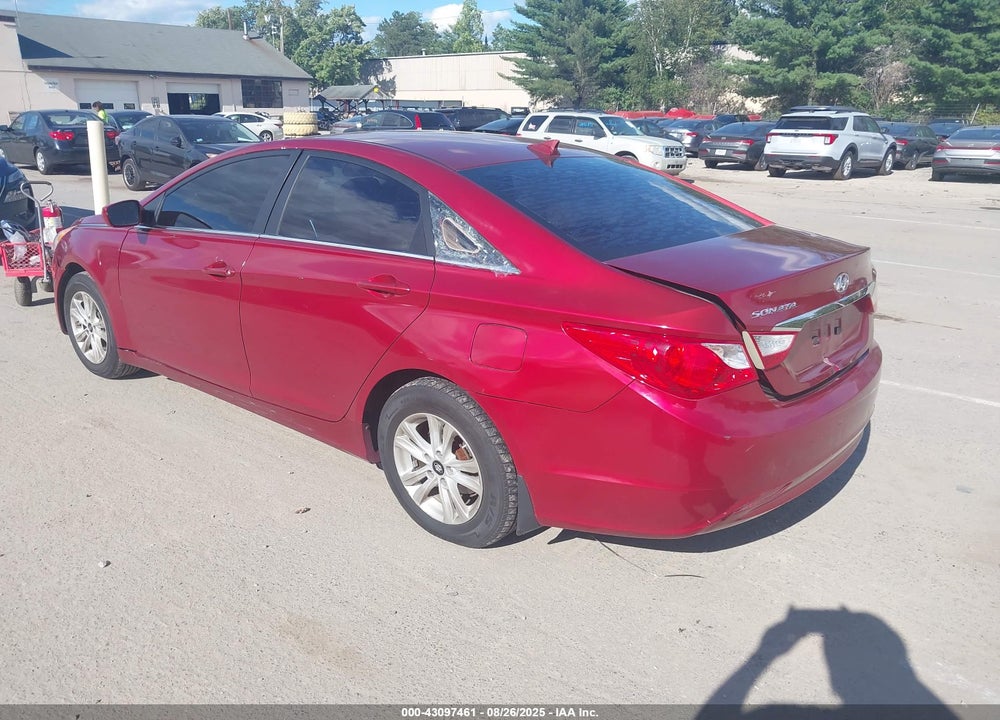 2013 HYUNDAI SONATA VIN: 5NPEB4AC2DH650313