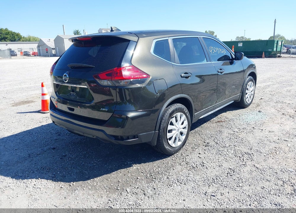 2017 NISSAN ROGUE VIN: KNMAT2MV8HP500665