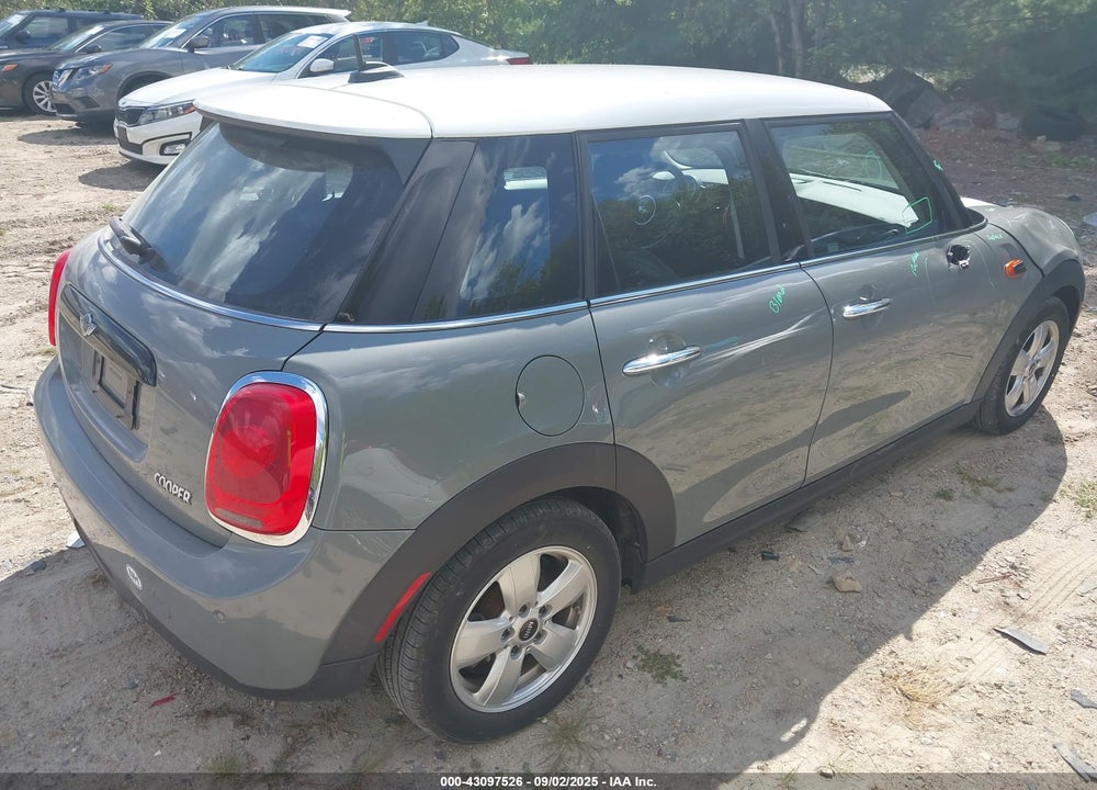 2018 MINI HARDTOP VIN: WMWXU1C59J2F79334