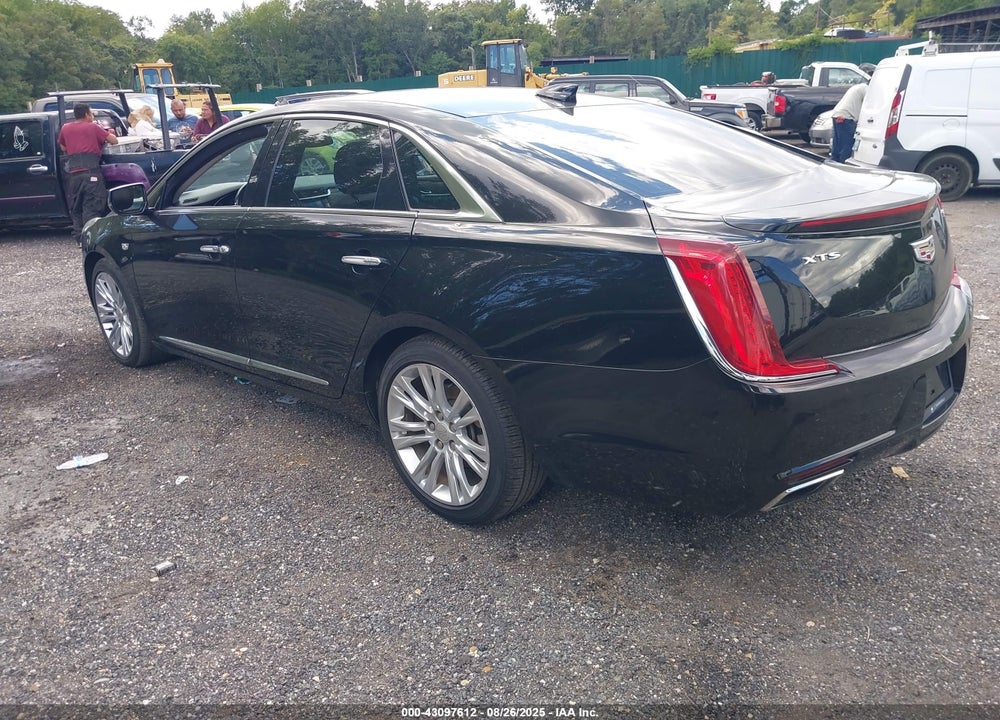 2018 CADILLAC XTS VIN: 2G61M5S32J9115626
