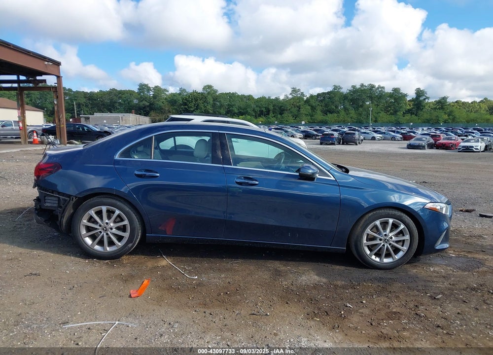 2020 MERCEDES-BENZ A-CLASS VIN: W1K3G4EB1LW045739