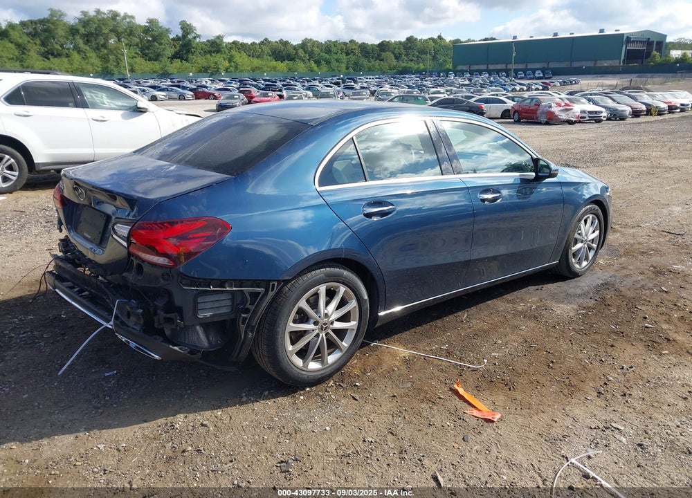2020 MERCEDES-BENZ A-CLASS VIN: W1K3G4EB1LW045739