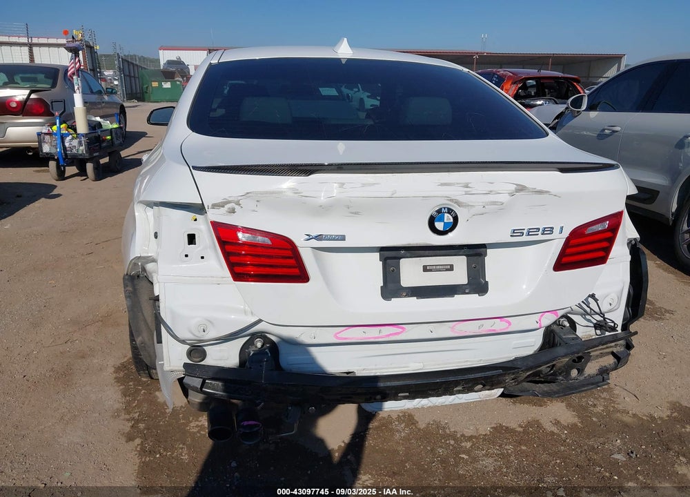 2015 BMW 5 SERIES VIN: WBA5A7C51FD628280