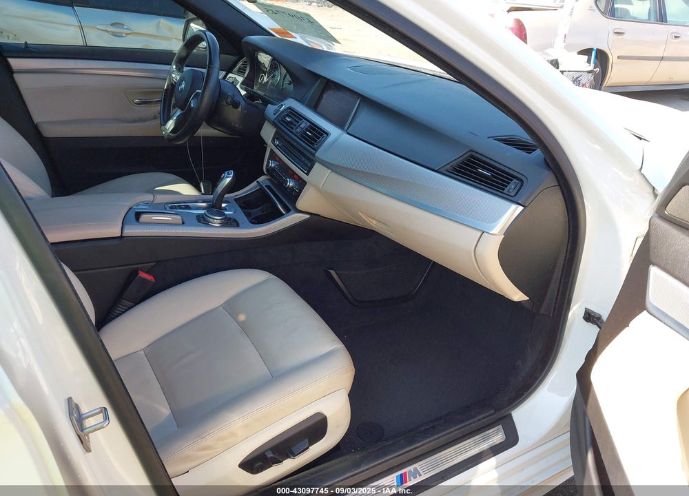 2015 BMW 5 SERIES VIN: WBA5A7C51FD628280