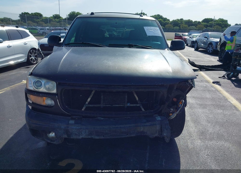 2004 GMC YUKON DENALI VIN: 1GKEK63U44J175891