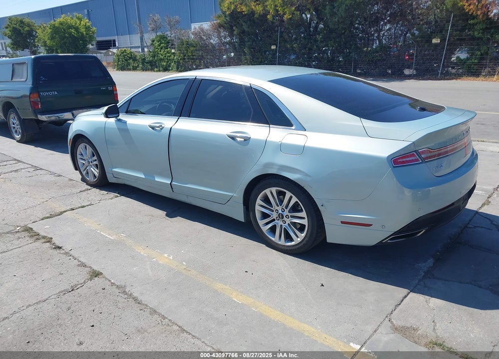 2014 LINCOLN MKZ VIN: 3LN6L2LU7ER808117