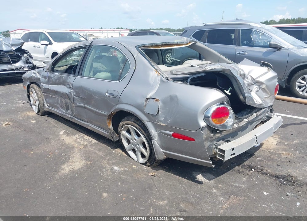 2002 NISSAN MAXIMA SE VIN: JN1DA31A82T000288
