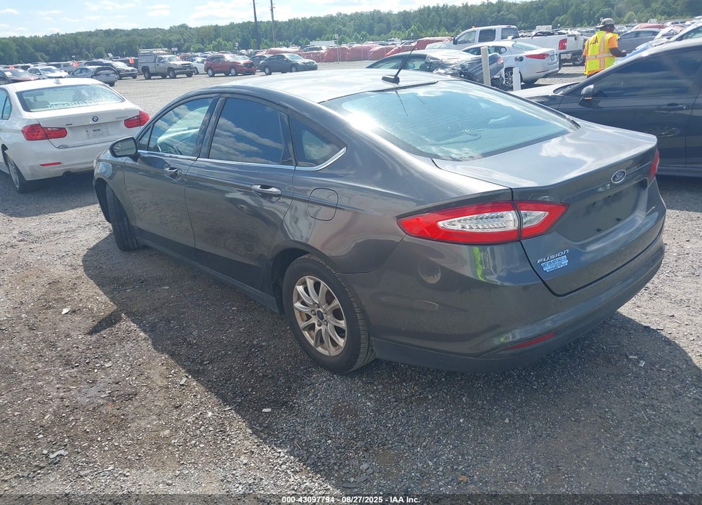 2016 FORD FUSION S VIN: 1FA6P0G7XG5126149