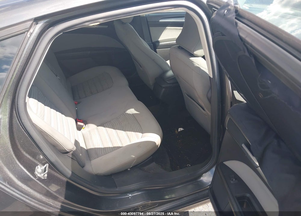 2016 FORD FUSION S VIN: 1FA6P0G7XG5126149