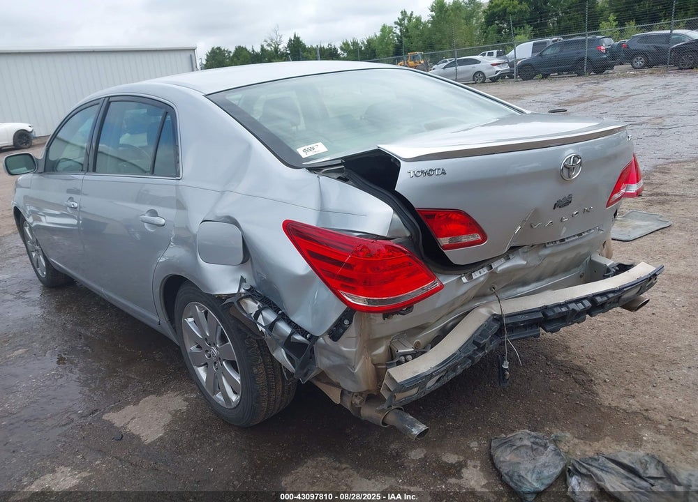 2005 TOYOTA AVALON XLS VIN: 4T1BK36B05U029703