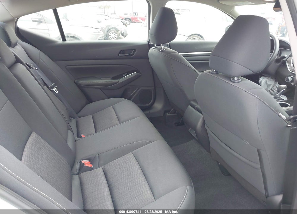 2023 NISSAN ALTIMA SV FWD VIN: 1N4BL4DV9PN411462