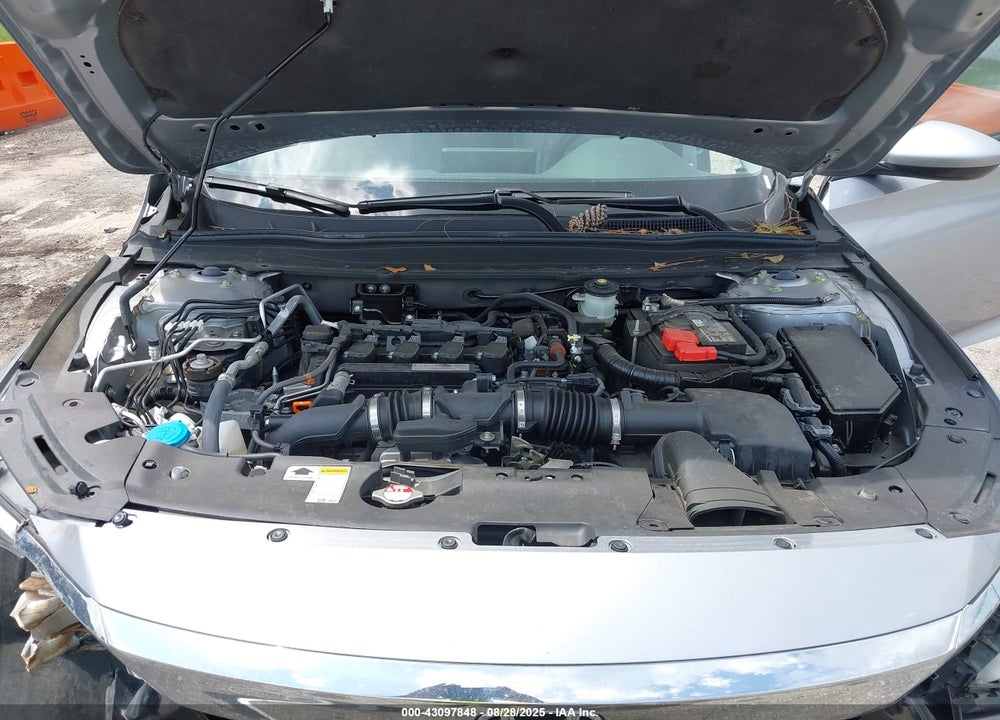 2018 HONDA ACCORD VIN: 1HGCV1F18JA251575