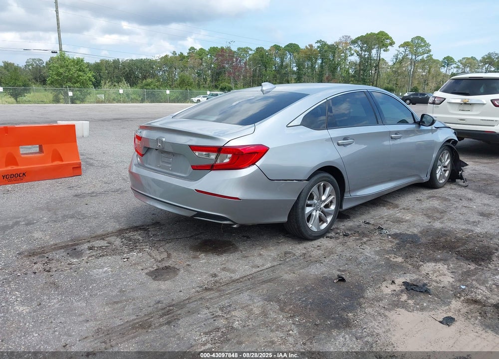2018 HONDA ACCORD VIN: 1HGCV1F18JA251575