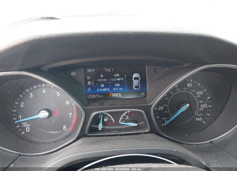2017 FORD FOCUS SE VIN: 1FADP3F28HL300182