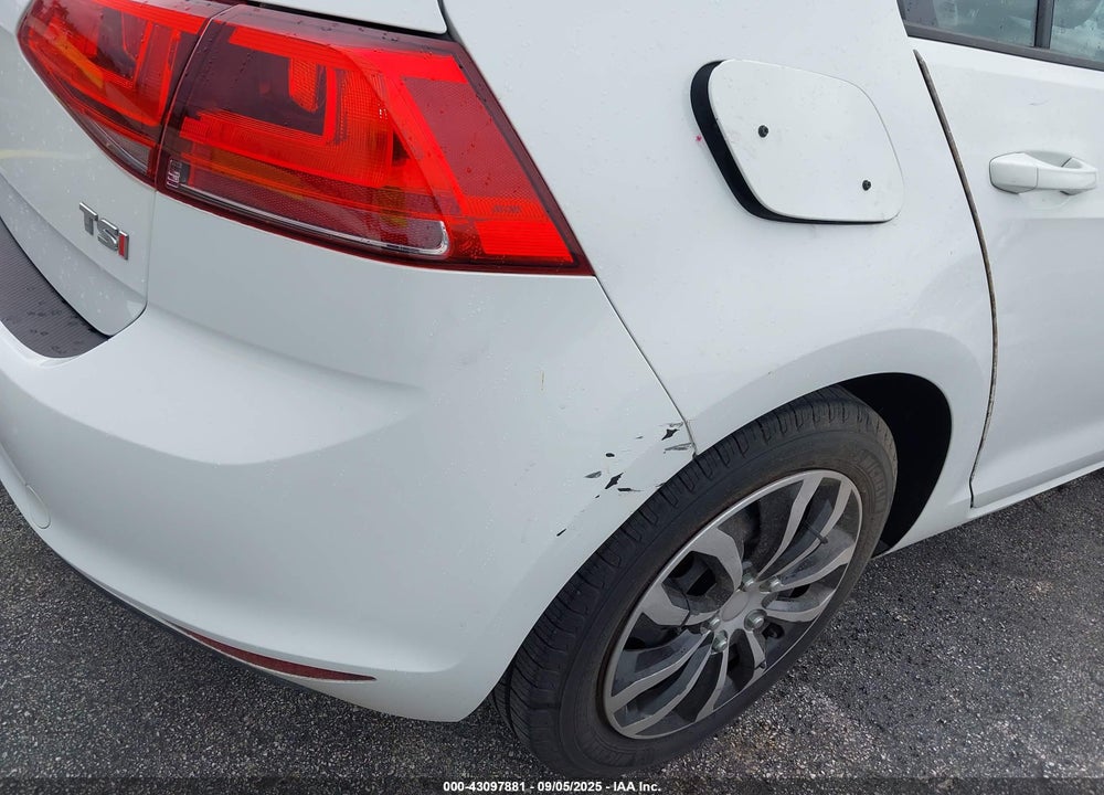2015 VOLKSWAGEN GOLF VIN: 3VW217AU9FM033629