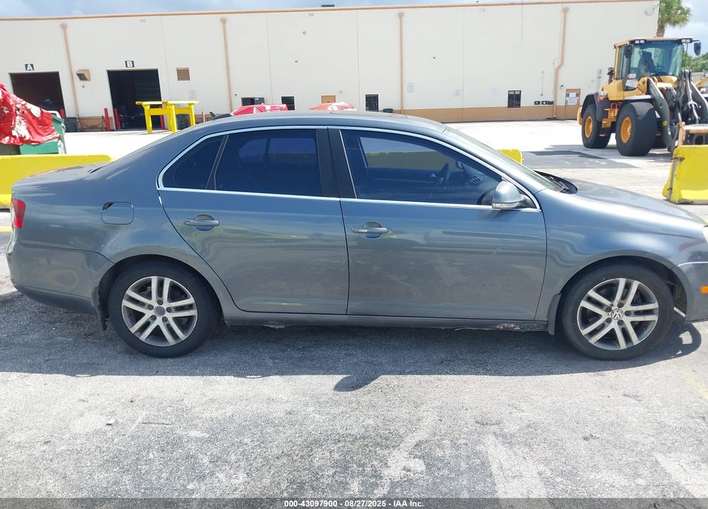 2006 VOLKSWAGEN JETTA VIN: 3VWST81K26M733667