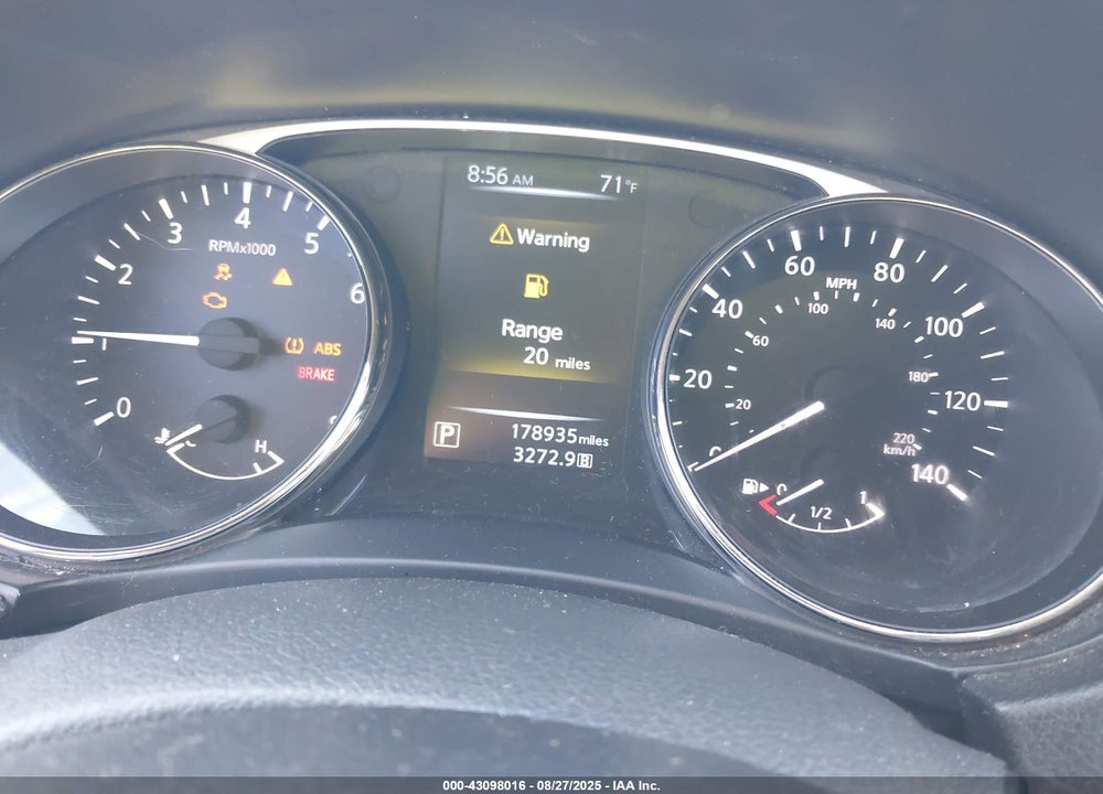 2016 NISSAN ROGUE VIN: 5N1AT2MT9GC814048
