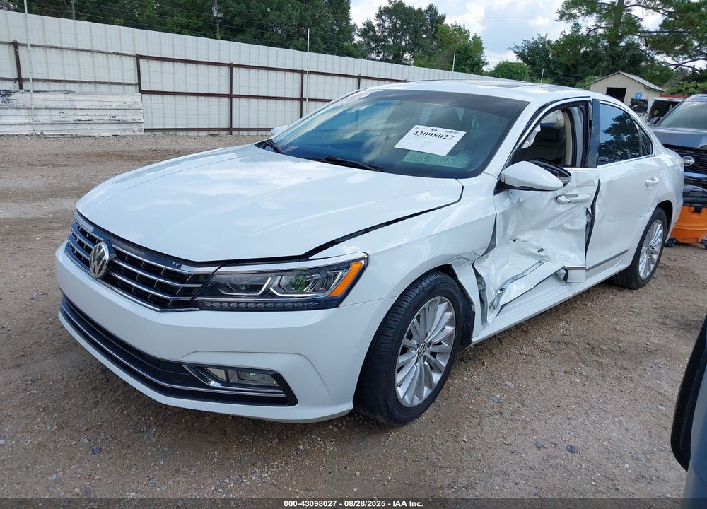 2016 VOLKSWAGEN PASSAT VIN: 1VWBS7A36GC049178