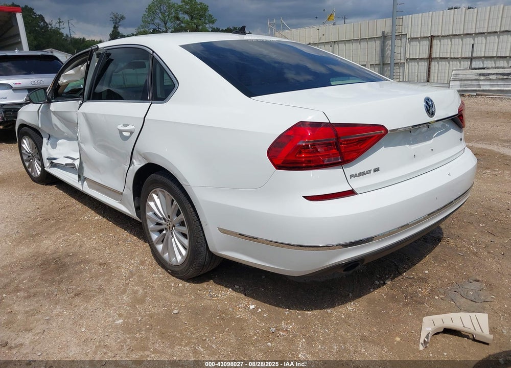2016 VOLKSWAGEN PASSAT VIN: 1VWBS7A36GC049178