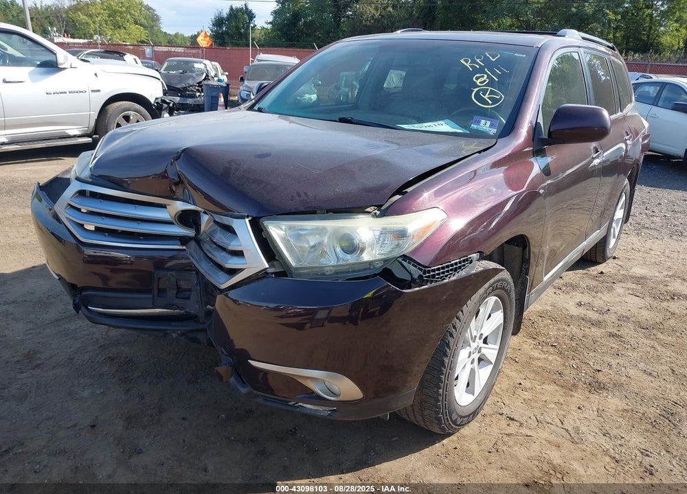 2013 TOYOTA HIGHLANDER VIN: 5TDBK3EH6DS207644