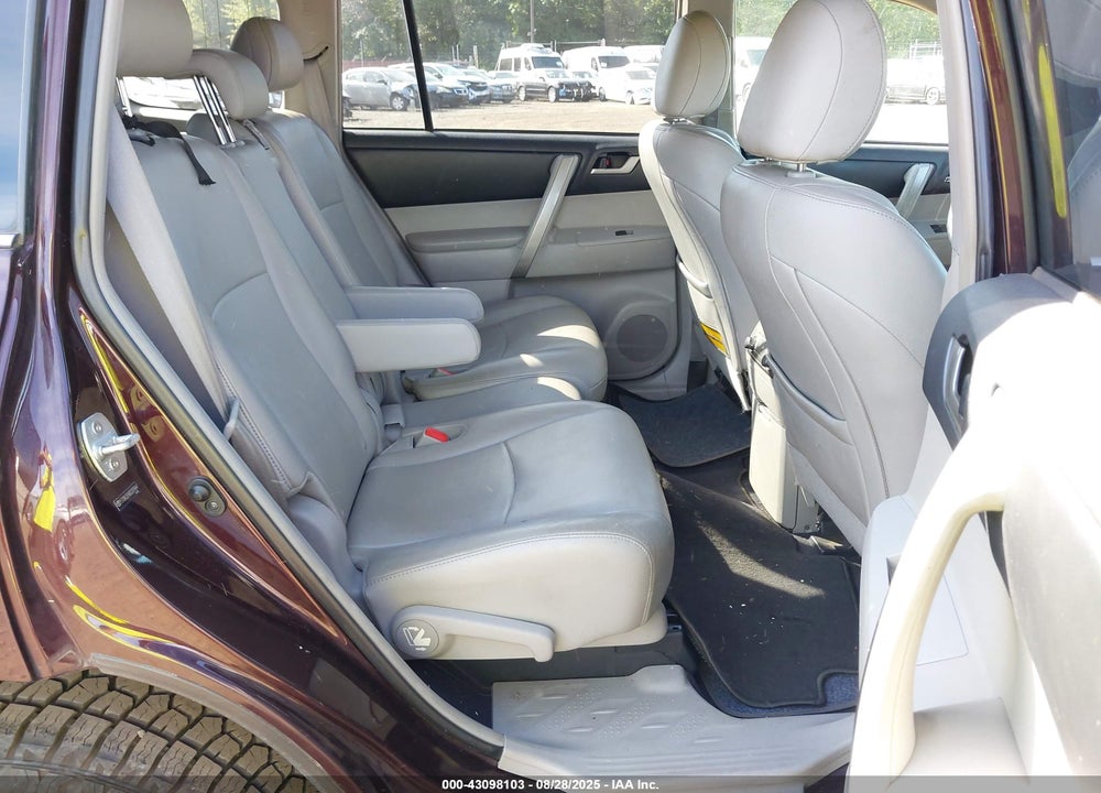 2013 TOYOTA HIGHLANDER VIN: 5TDBK3EH6DS207644