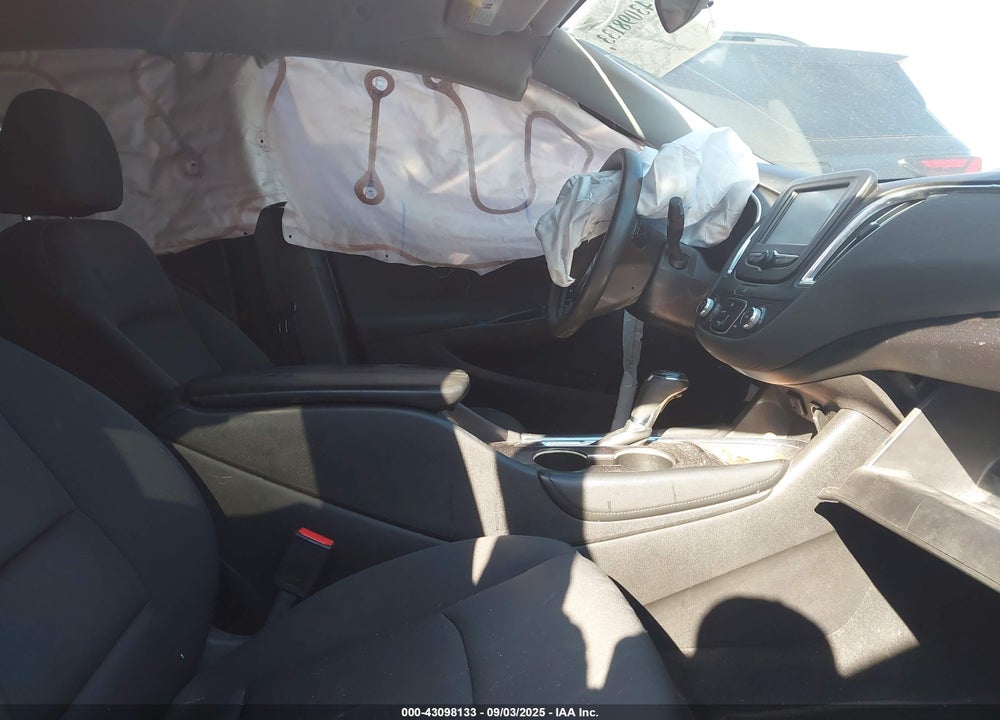 2018 CHEVROLET MALIBU VIN: 1G1ZD5ST5JF176727