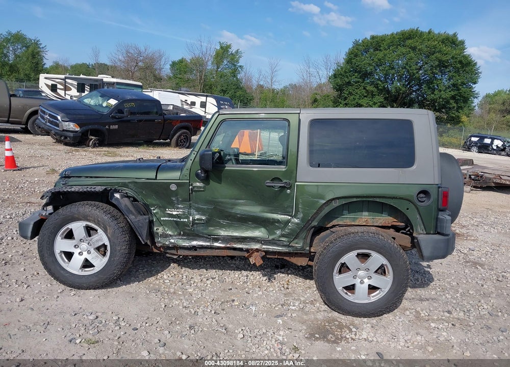 2007 JEEP WRANGLER SAHARA VIN: 1J4FA54107L200869
