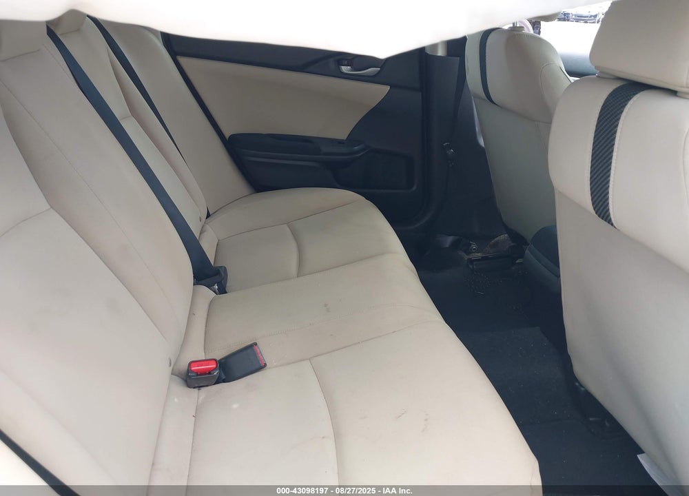 2018 HONDA CIVIC VIN: 2HGFC2F59JH591816