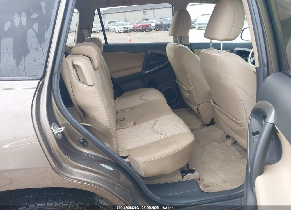 2011 TOYOTA RAV4 VIN: 2T3ZF4DV0BW081678
