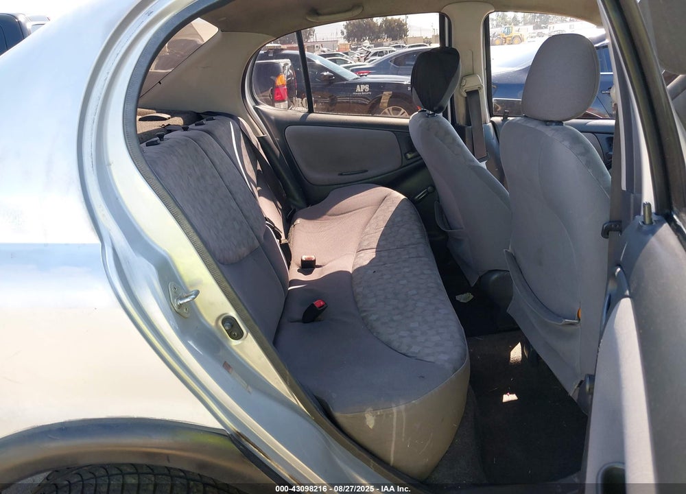 2001 TOYOTA ECHO VIN: JTDBT123X10176701