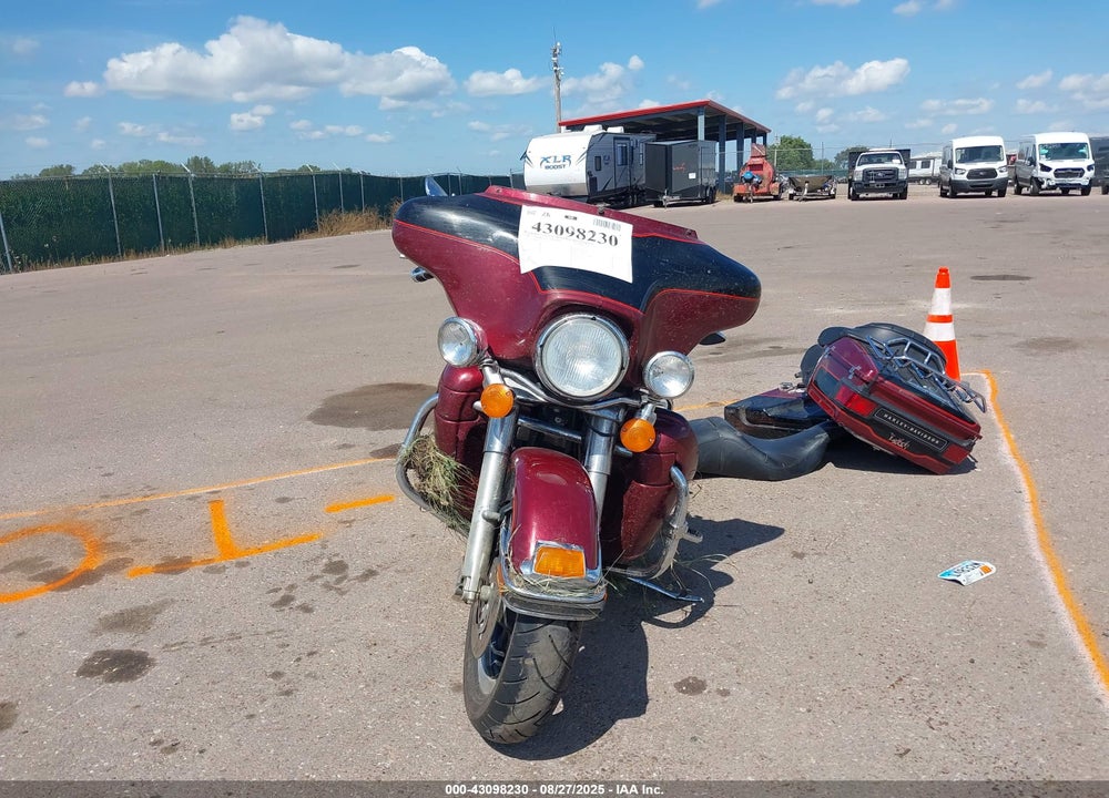 2002 HARLEY-DAVIDSON FLHTCUI VIN: 1HD1FCW132Y627203