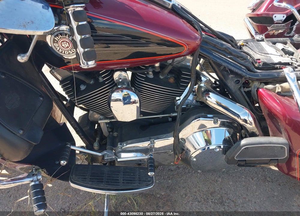 2002 HARLEY-DAVIDSON FLHTCUI VIN: 1HD1FCW132Y627203