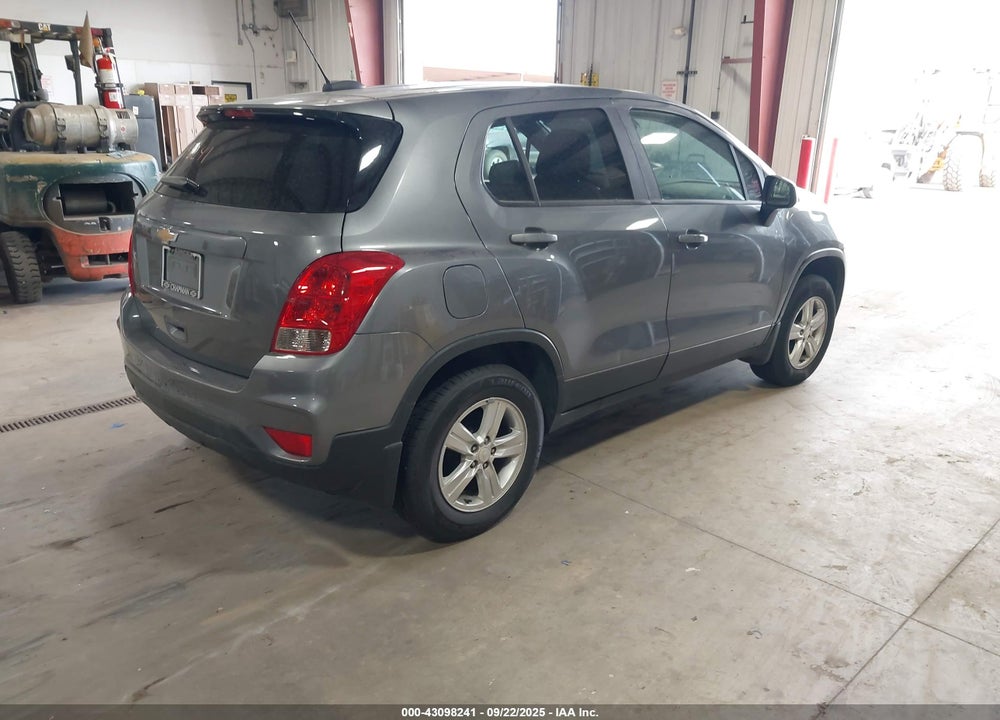 2020 CHEVROLET TRAX FWD LS VIN: 3GNCJKSB0LL196539