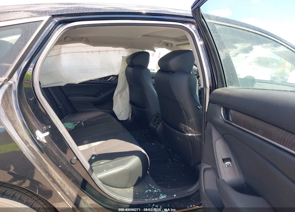 2021 HONDA ACCORD VIN: 1HGCV1F59MA008395