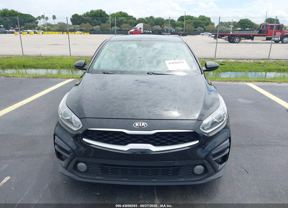 2021 KIA FORTE FE VIN: 3KPF24AD6ME377216