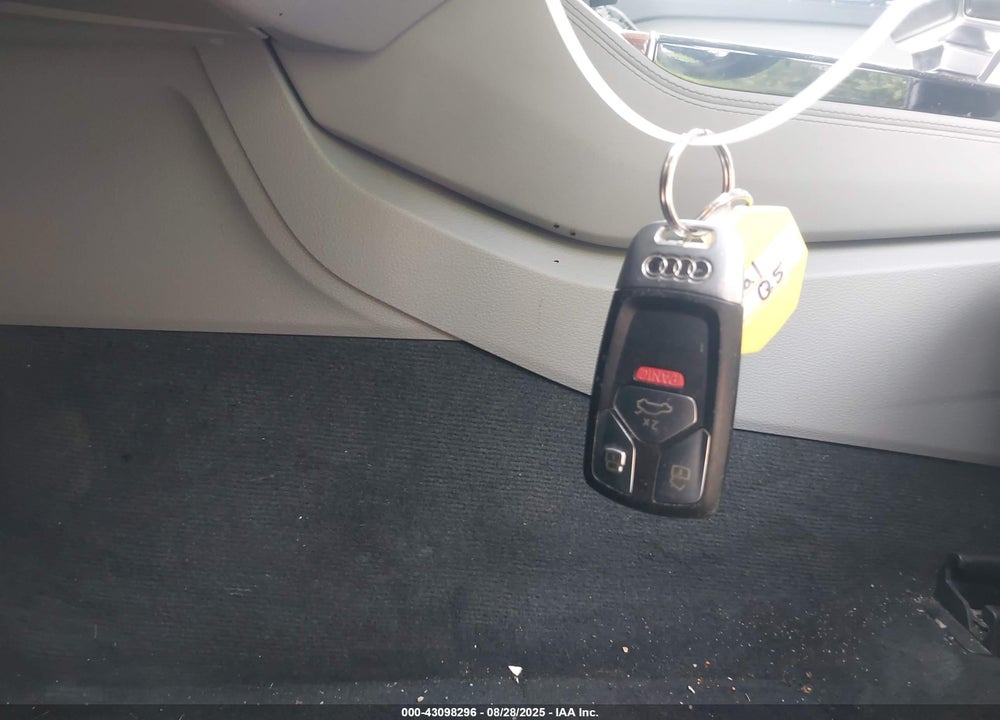 2021 AUDI Q5 VIN: WA1BAAFY0M2127179